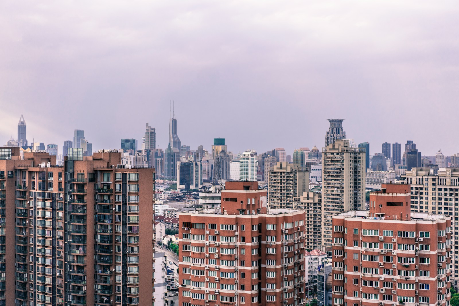 上海住宅社区与城市天际线